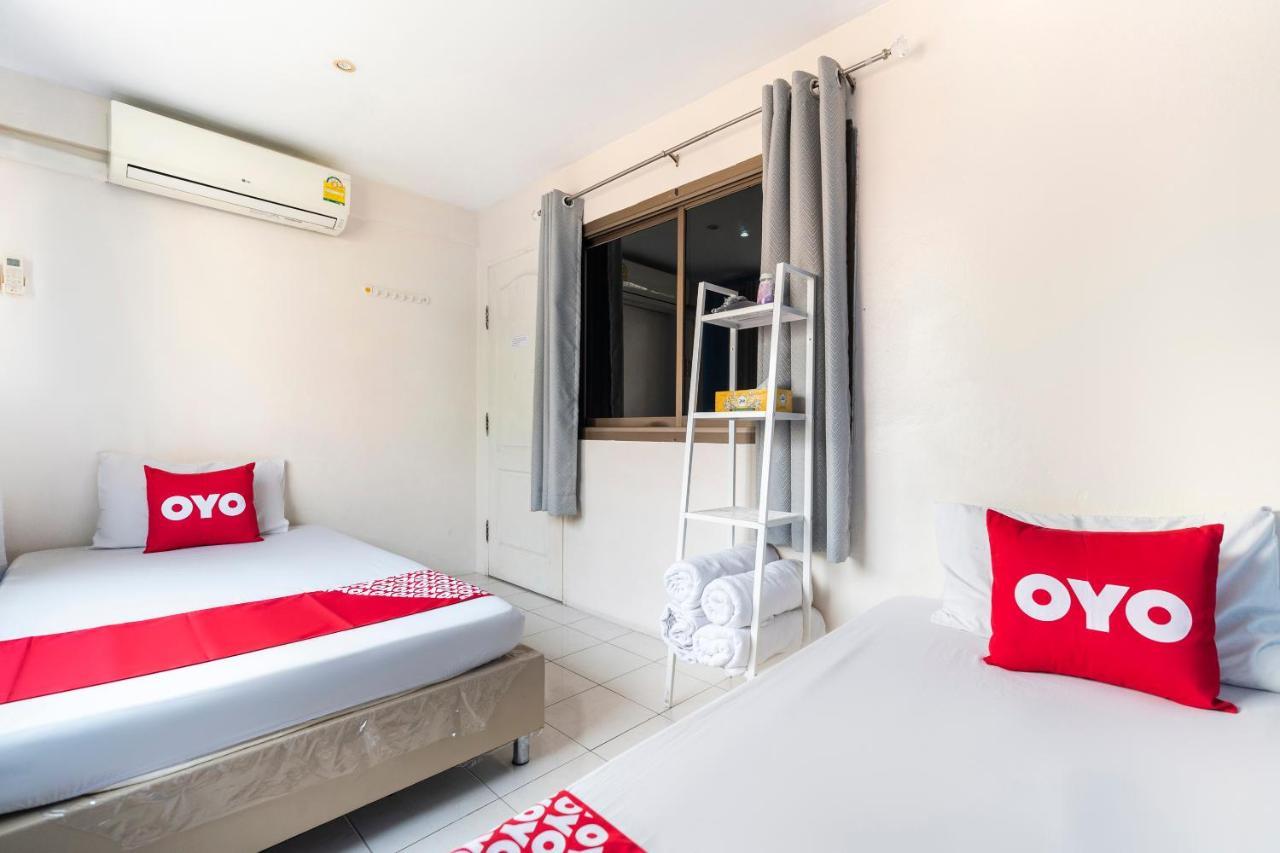 OYO 618 At Khaosan Hostel Bangkok Exterior foto